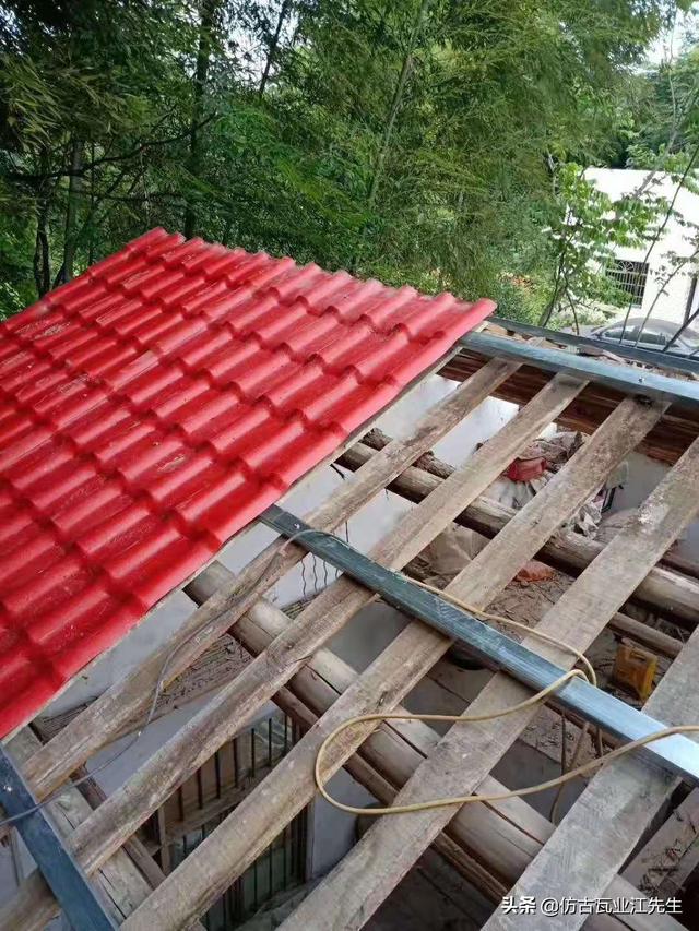 樹(shù)脂瓦小青瓦，農(nóng)村老房子換瓦的***優(yōu)選擇