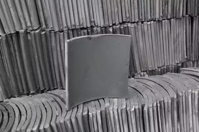 青瓦灰墻，高瓴飛檐，處處消磨時(shí)光