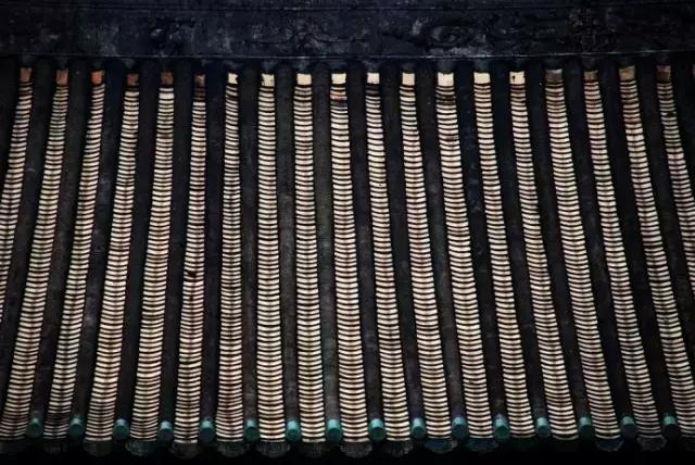 青瓦灰墻，高瓴飛檐，處處消磨時(shí)光